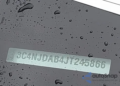 2018 Jeep Compass Sport 4X4 z USA, uszkodzony, nr VIN 3C4NJDAB4JT245866